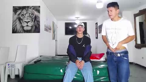 benz boys online show from September 11, 11:32 am