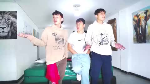 benz boys online show from October 10, 12:04 pm