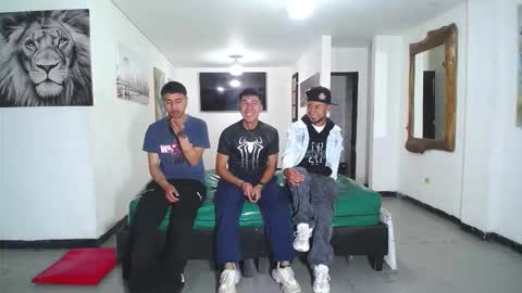 benz boys online show from November 13, 11:53 am