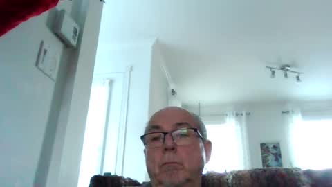 bernard1102 online show from December 6, 2:17 pm