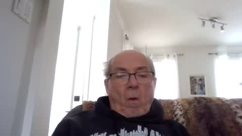 bernard1102 online show from January 6, 2:47 pm