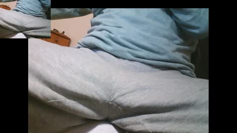 Snapshot of bernardo1968 chatting on January 1, 3:03 pm bernardo1968 online show from January 1, 3:03 pm