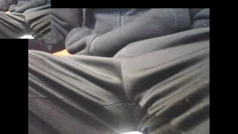 Snapshot of bernardo1968 chatting on February 21, 8:05 pm bernardo1968 online show from February 21, 8:05 pm