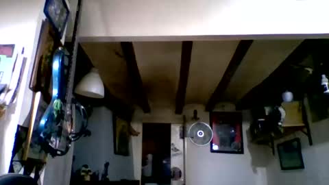 bernichaos77 online show from April 5, 2:53 am