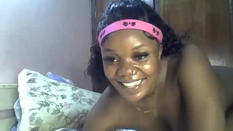Snapshot of beroh_pendo chatting on June 3, 2:55 pm beroh_pendo online show from June 3, 2:55 pm