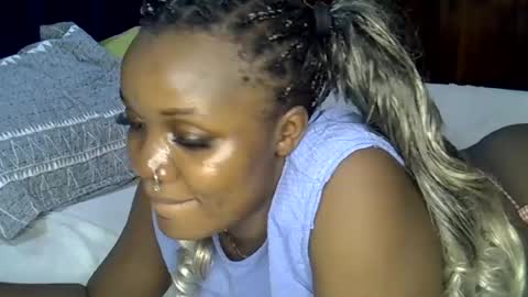 Snapshot of beroh_pendo chatting on June 25, 11:53 pm beroh_pendo online show from June 25, 11:53 pm