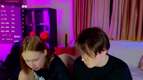 Snapshot of berry_assortment chatting on November 10, 11:42 am Your sweet Tara and Eva online show from November 10, 11:42 am