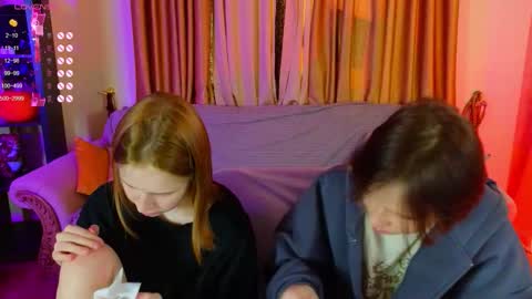 Snapshot of berry_assortment chatting on November 26, 11:11 am Your sweet Tara and Eva online show from November 26, 11:11 am