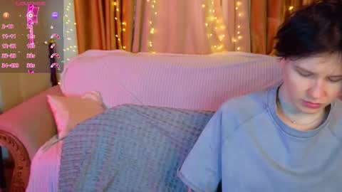 Snapshot of berry_assortment chatting on January 8, 7:10 am Your sweet Tara and Eva online show from January 8, 7:10 am