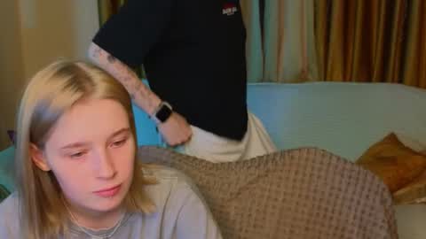 Snapshot of berry_assortment chatting on January 10, 11:12 am Your sweet Tara and Eva online show from January 10, 11:12 am