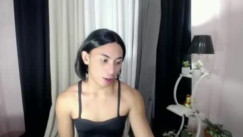 berry_shantal online show from February 23, 3:15 am