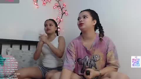 Snapshot of berrybliiss chatting on July 5, 6:31 am SnowClairee online show from July 5, 6:31 am