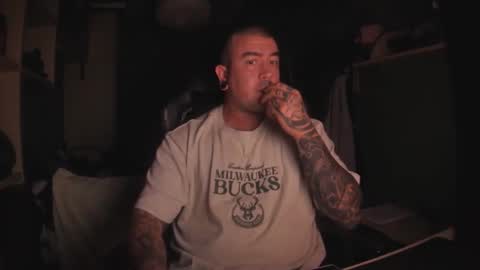 Snapshot of berto3389 chatting on September 28, 10:59 pm berto3389 online show from September 28, 10:59 pm