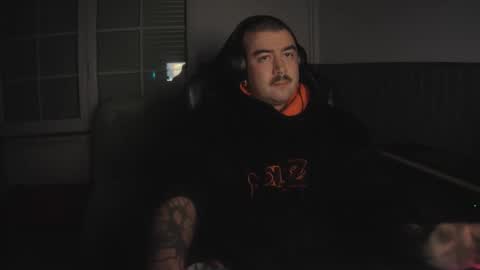 Snapshot of berto3389 chatting on January 11, 1:43 am berto3389 online show from January 11, 1:43 am