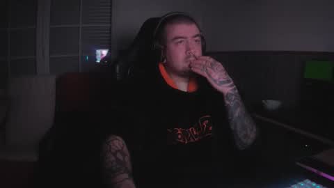 Snapshot of berto3389 chatting on February 8, 1:53 am berto3389 online show from February 8, 1:53 am