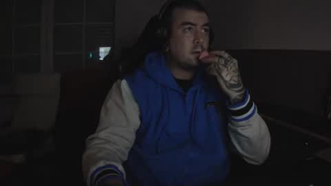 Snapshot of berto3389 chatting on February 24, 12:52 am berto3389 online show from February 24, 12:52 am