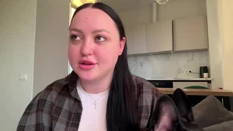 Jenny online show from May 5, 4:26 pm