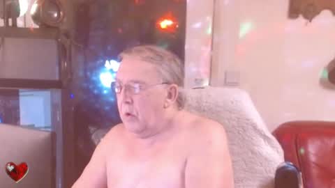 Snapshot of best127 chatting on March 1, 5:49 pm jean online show from March 1, 5:49 pm