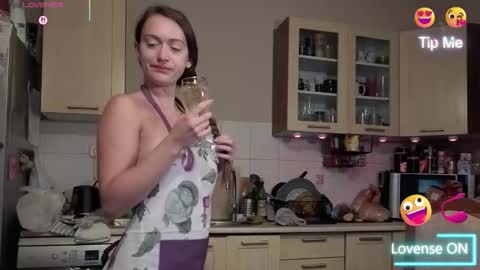 Adria online show from October 8, 6:38 pm