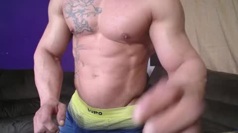 bestmuscle online show from December 30, 5:02 pm