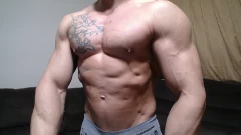 Snapshot of bestmuscle chatting on June 14, 4:03 am bestmuscle online show from June 14, 4:03 am