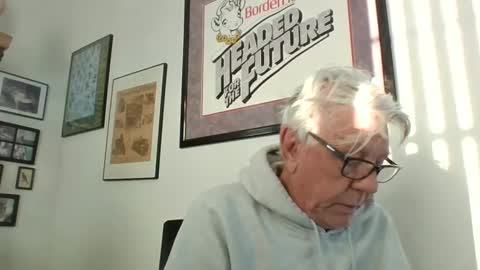 bestshot1951 online show from December 31, 12:57 pm