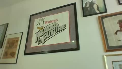 Snapshot of bestshot1951 chatting on February 5, 4:22 pm bestshot1951 online show from February 5, 4:22 pm