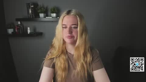 Snapshot of betany_fokss chatting on July 4, 1:56 am Bella Schedule GMT2 Mon Tue Wed Thu Fri Sat Sun 8 am from 2pm online show from July 4, 1:56 am