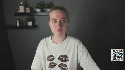 Snapshot of betany_fokss chatting on July 9, 1:53 am Bella Schedule GMT2 Mon Tue Wed Thu Fri Sat Sun 8 am from 2pm online show from July 9, 1:53 am