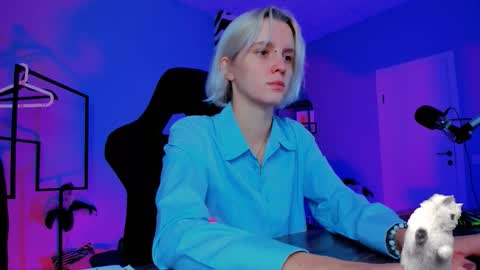 Bethany online show from October 22, 5:30 am