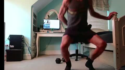 Snapshot of betterwithu2 chatting on December 7, 9:11 pm betterwithu2 online show from December 7, 9:11 pm