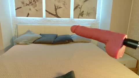 Betty online show from February 8, 8:23 pm