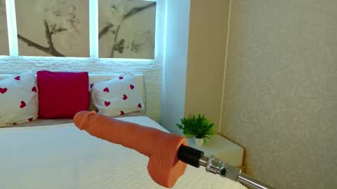 Betty online show from February 15, 8:38 pm