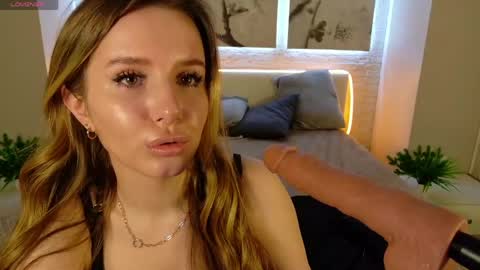 Betty online show from March 23, 8:46 pm