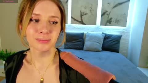 Betty online show from April 26, 9:01 pm