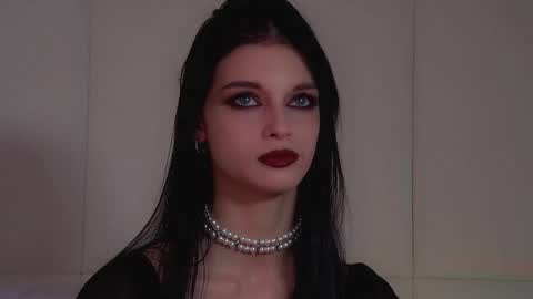 Beverly online show from November 8, 7:41 am