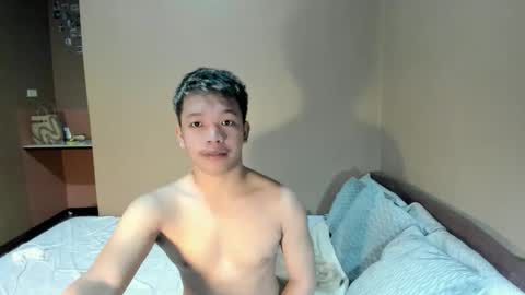 Snapshot of bexyourxman chatting on May 14, 10:33 am Adrian online show from May 14, 10:33 am