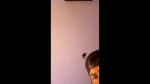 Snapshot of bgiamba21 chatting on February 13, 8:10 am bgiamba21 online show from February 13, 8:10 am