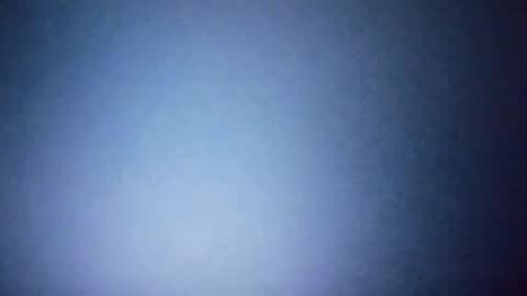 Snapshot of bi582945 chatting on February 24, 10:52 pm bi582945 online show from February 24, 10:52 pm