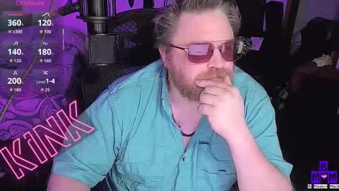 Bi Master Mack online show from March 7, 5:26 am