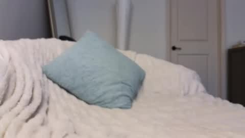 Bi sexualmilf Fansly  online show from January 13, 2:53 pm