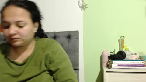 Snapshot of biabia_1 chatting on December 17, 11:59 pm BiaBia online show from December 17, 11:59 pm