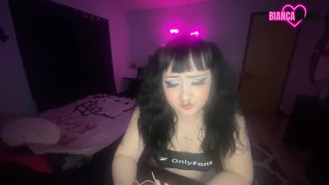 Snapshot of biablack chatting on December 22, 4:28 am Bianca Black online show from December 22, 4:28 am