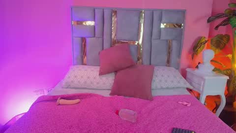 Bianca online show from February 12, 9:10 am