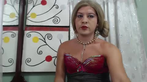 Bianca Vega online show from October 6, 5:10 pm