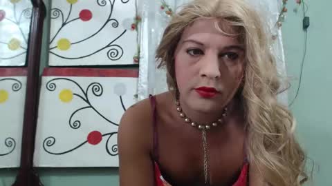 Snapshot of bianca_vega chatting on April 27, 12:03 pm Bianca Vega online show from April 27, 12:03 pm