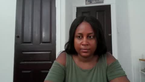 Snapshot of biancadoesitright chatting on June 8, 5:24 pm biancadoesitright online show from June 8, 5:24 pm