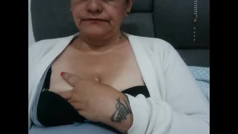 biancasteel online show from April 9, 11:48 am