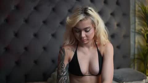 Snapshot of biankaviper chatting on June 23, 8:40 pm Bianka online show from June 23, 8:40 pm