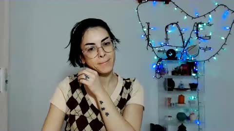 innasugarwild online show from February 12, 8:42 am